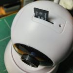 無理に差し込もうとしても入りません。